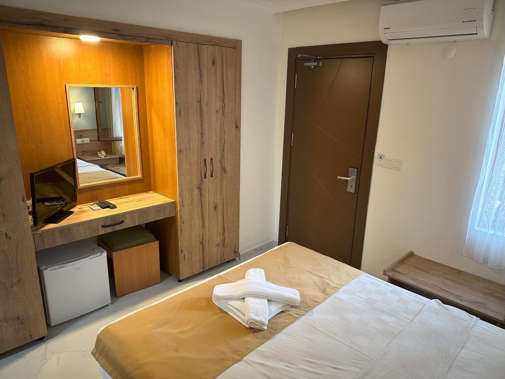 Otel Katre 4*