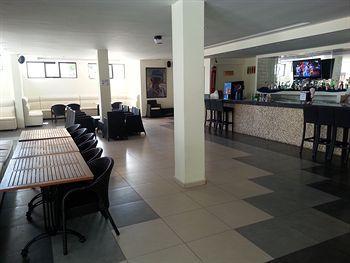 Grove Hotel 2*