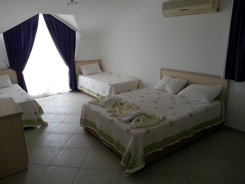 Coral Hotel 3*