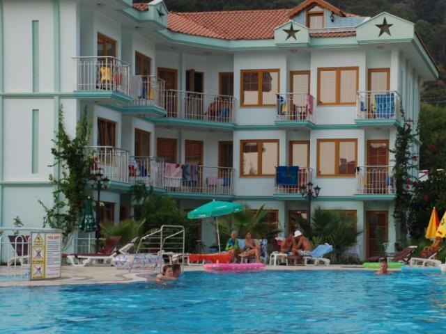Hotel Dorian 2*