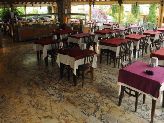 Hotel Dorian 2*