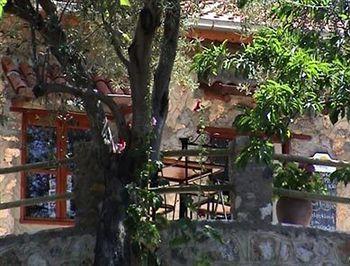 Ocakkoey Village Hotel 2*