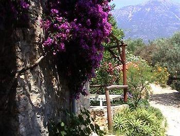 Ocakkoey Village Hotel 2*