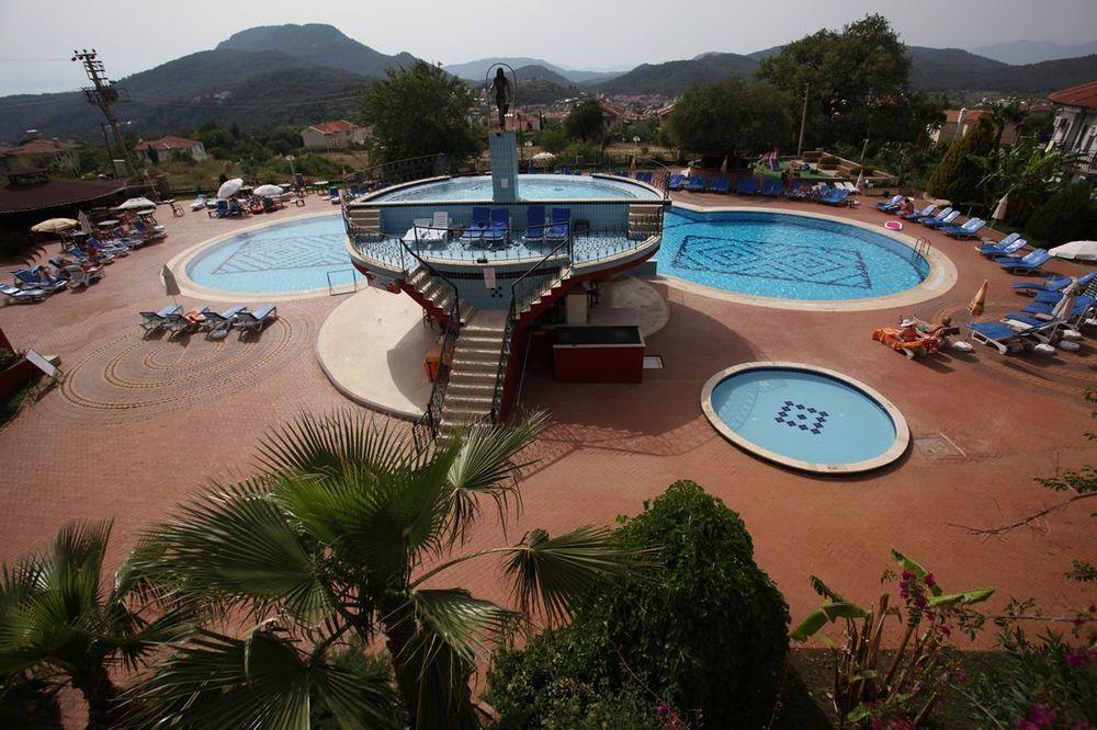 Destina Otel 3*