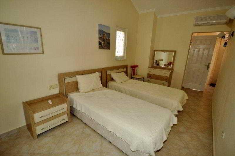 Oasis Residences Hotel 4*