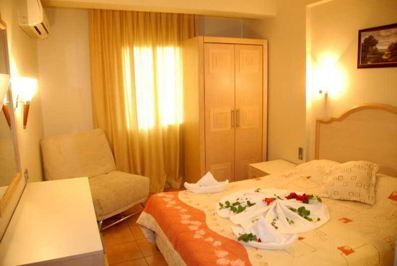 Valley 5* Oludeniz