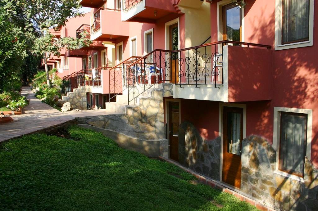 Katre Otel