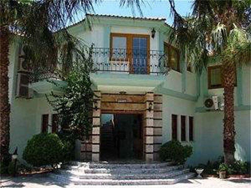Hotel Dorian 2*