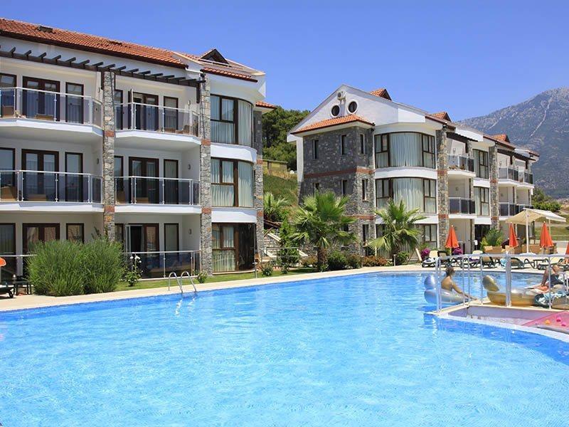 Golden Life Heights Deluxe - Adult Only