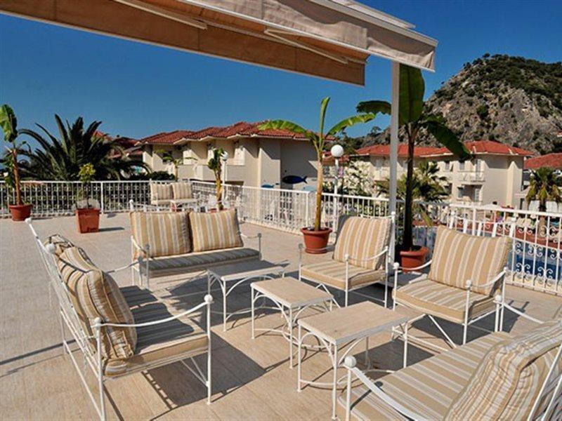 Hotel The Blue Lagoon Deluxe 3*
