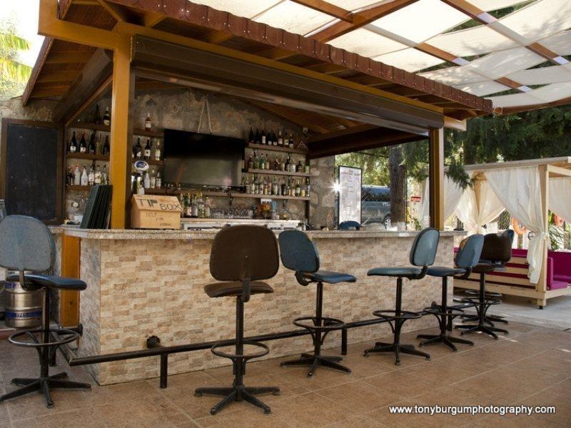 Hotel Gokcen 2*