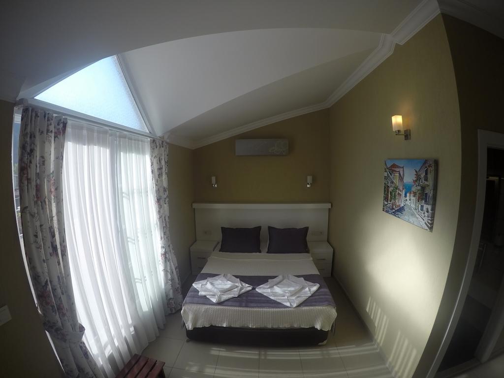 Mimoza Hotel