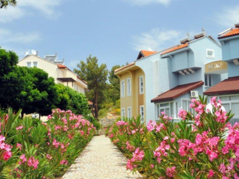 Deska Hisar Garden Apartment