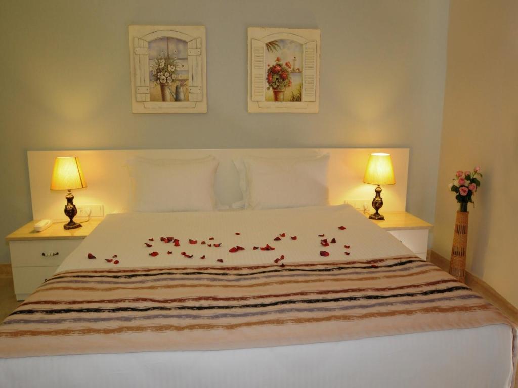 Sea Breeze Hotel&apartments 4*