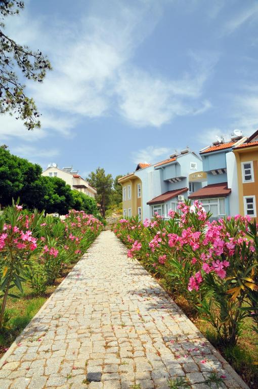 Hisar Garden *