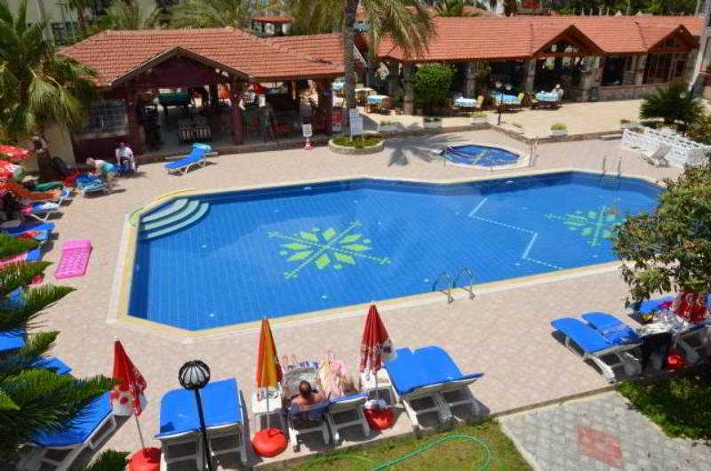 Otel Blue Star