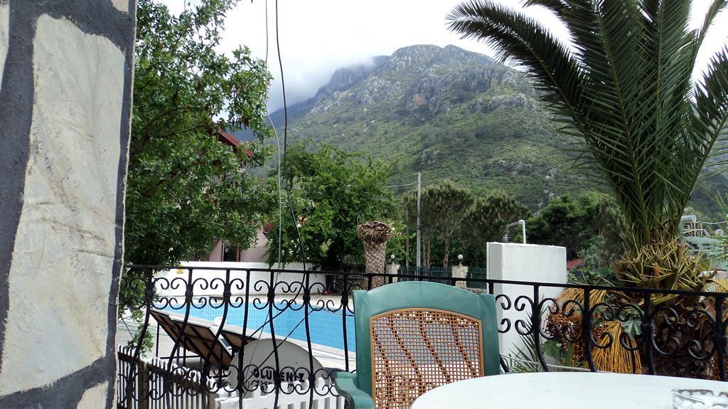 Club La Perla Hotel