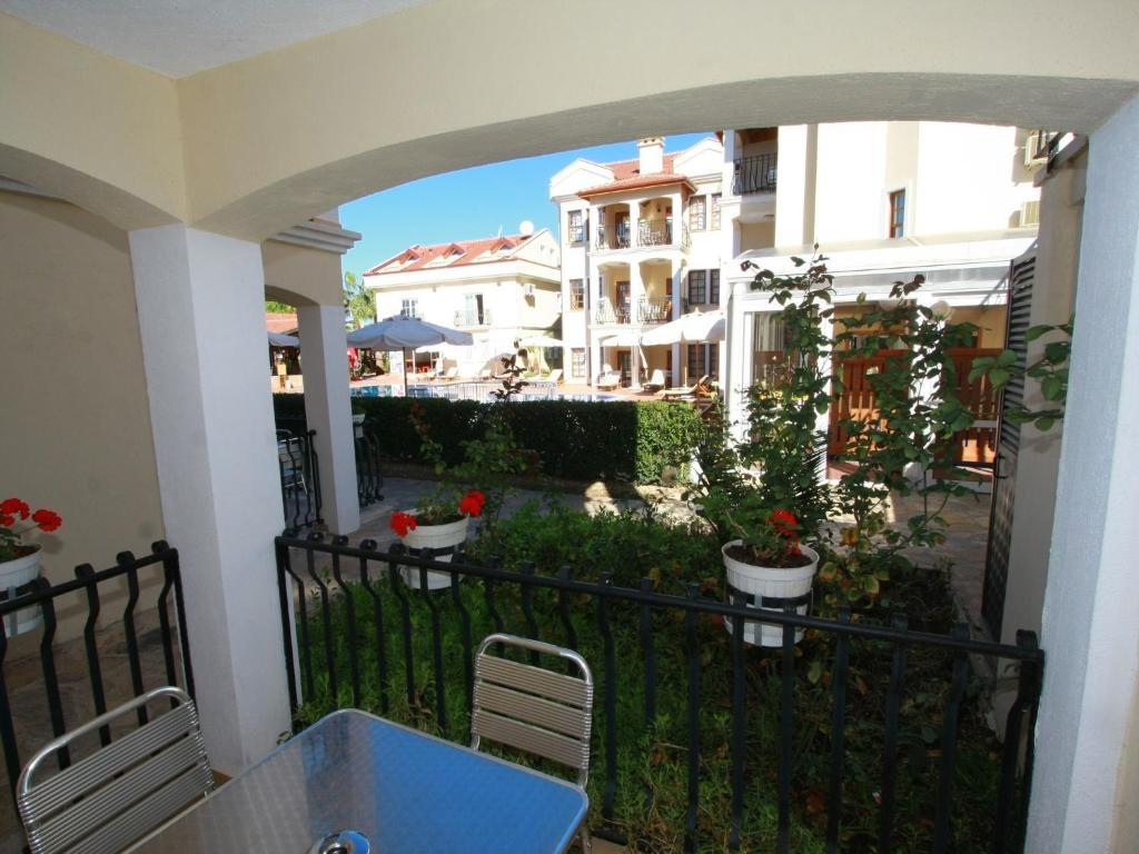 Sea Breeze Hotel&apartments 4*