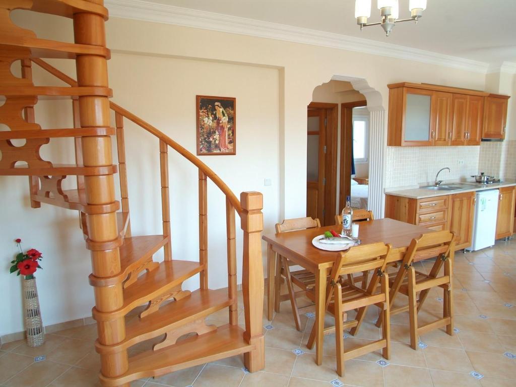 Sea Breeze Hotel&apartments 4*