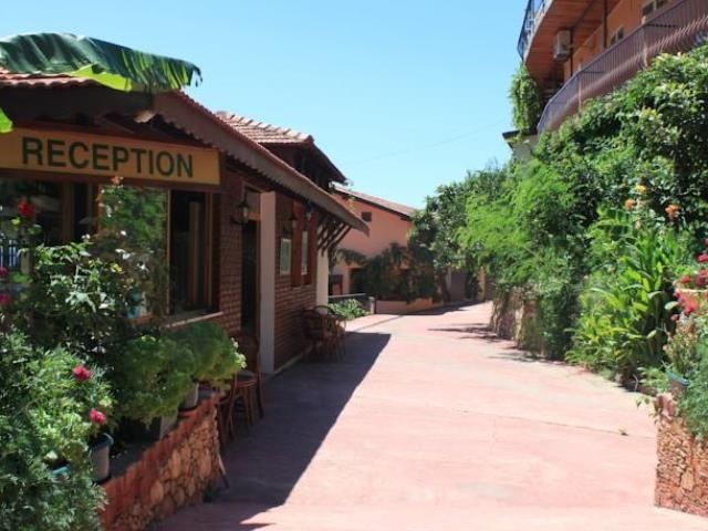 Aygul Otel 3*
