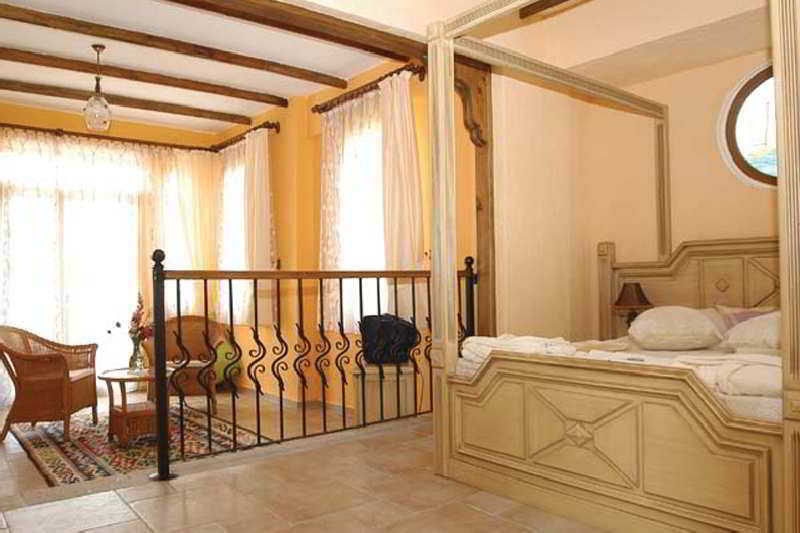Olive Tree Studio (adults Only) 4*