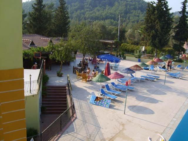 Pinara Aparts 4* Oludeniz