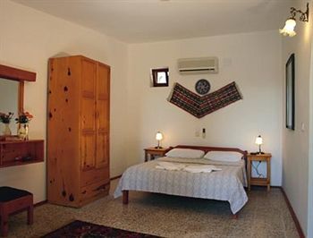 Ocakkoey Village Hotel 2*