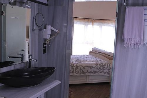 Beyaz Yunus - Adult Only Hotel