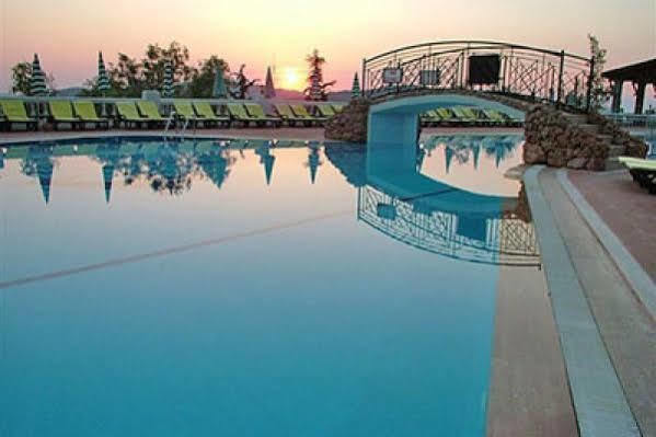 Royal Park Artemisia Club 2*