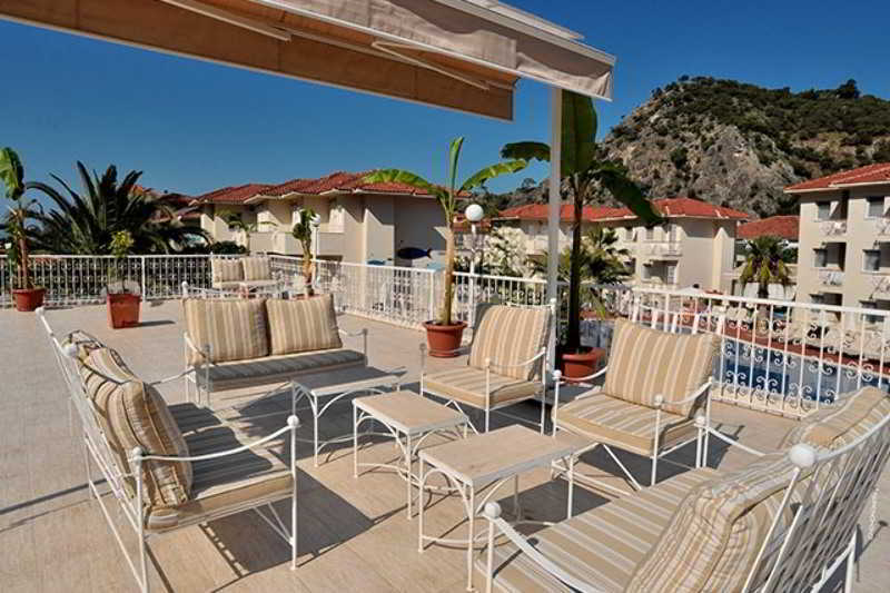 The Blue Lagoon Deluxe 3*