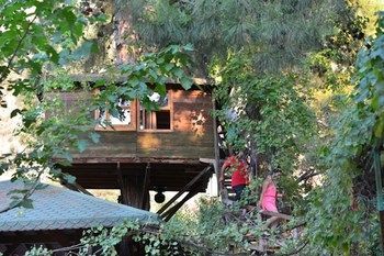 Gorge Club Hotel