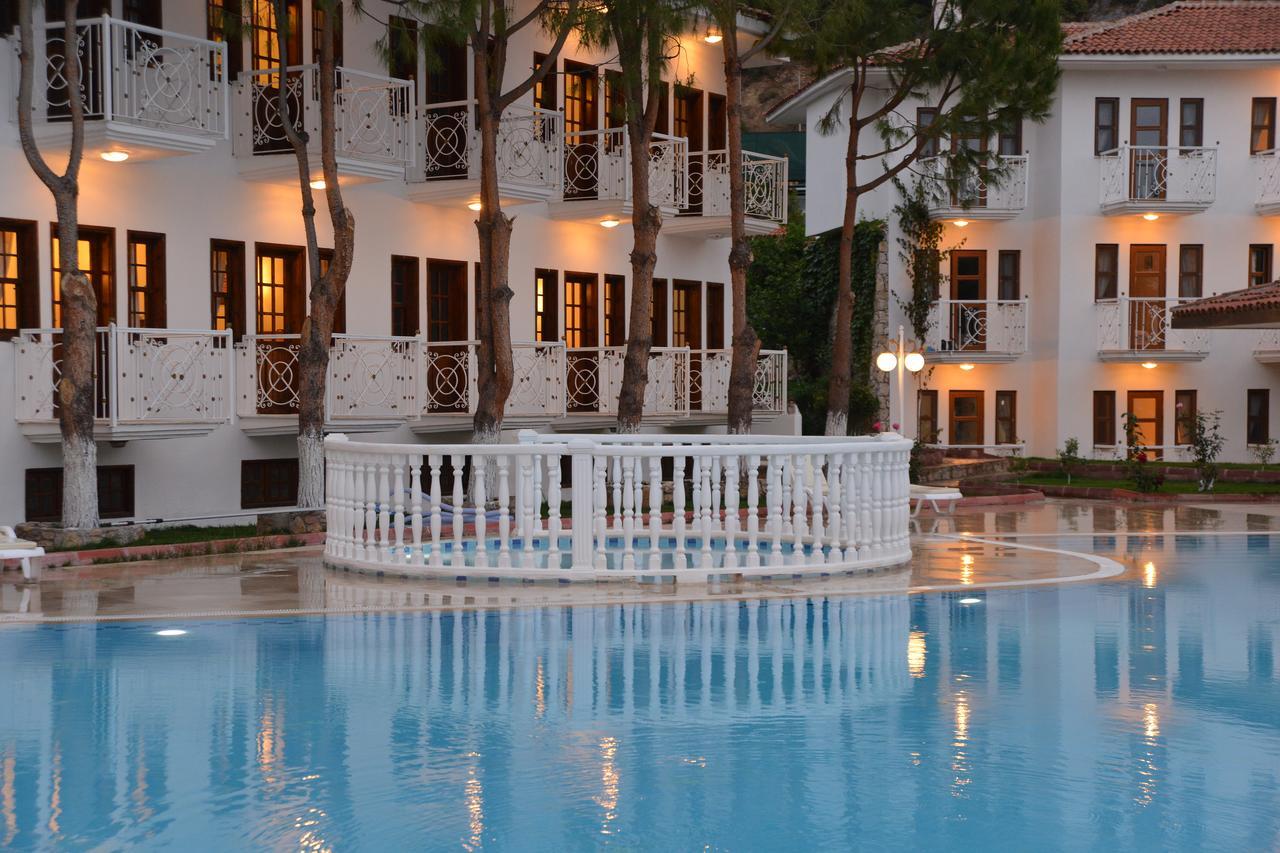 White Otel Ölüdeniz