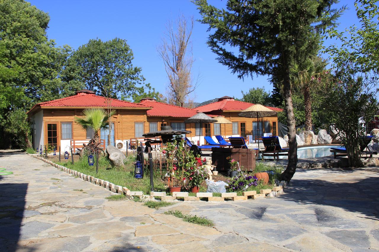 Utopia 5*