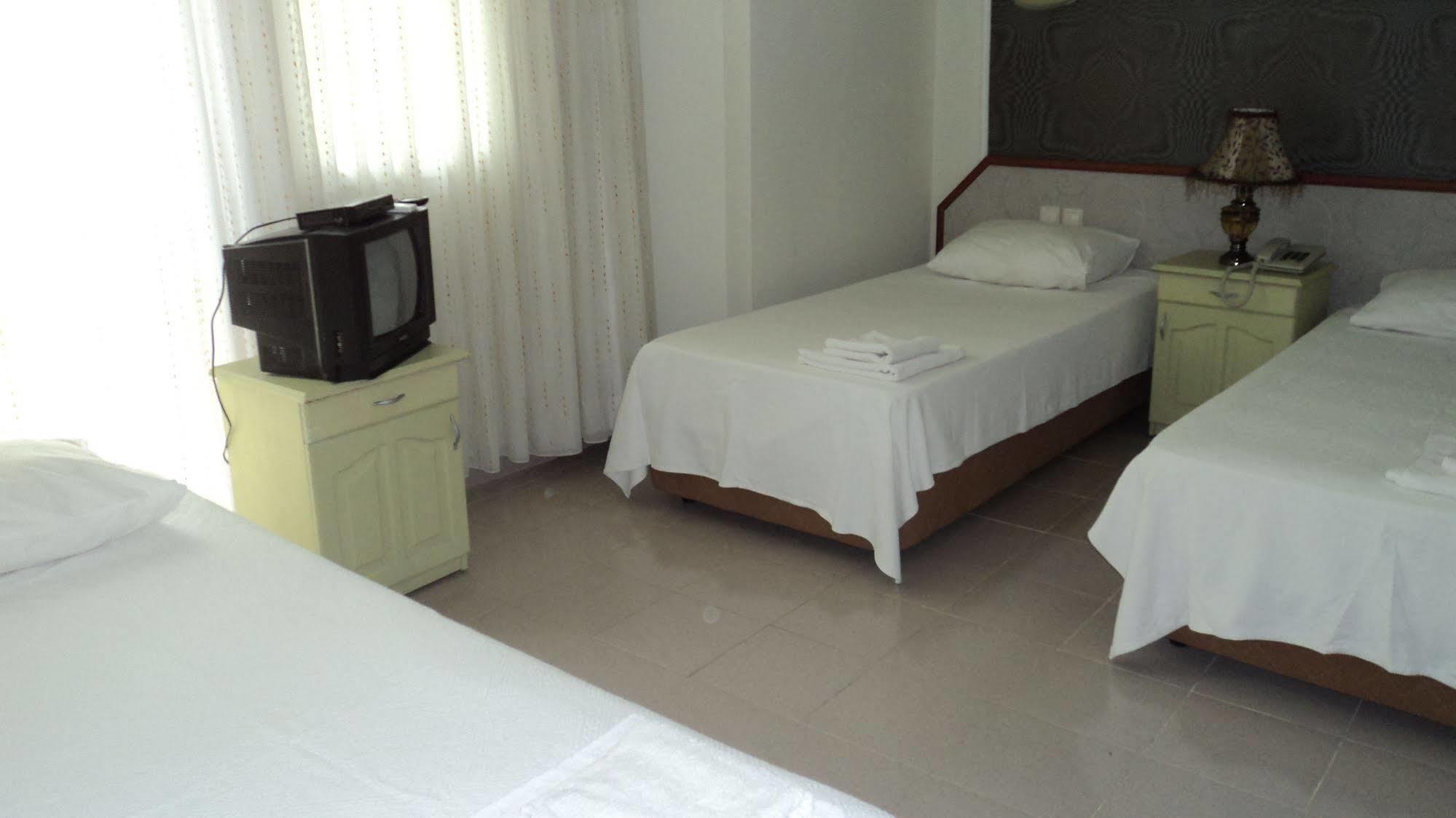 Club La Perla Hotel