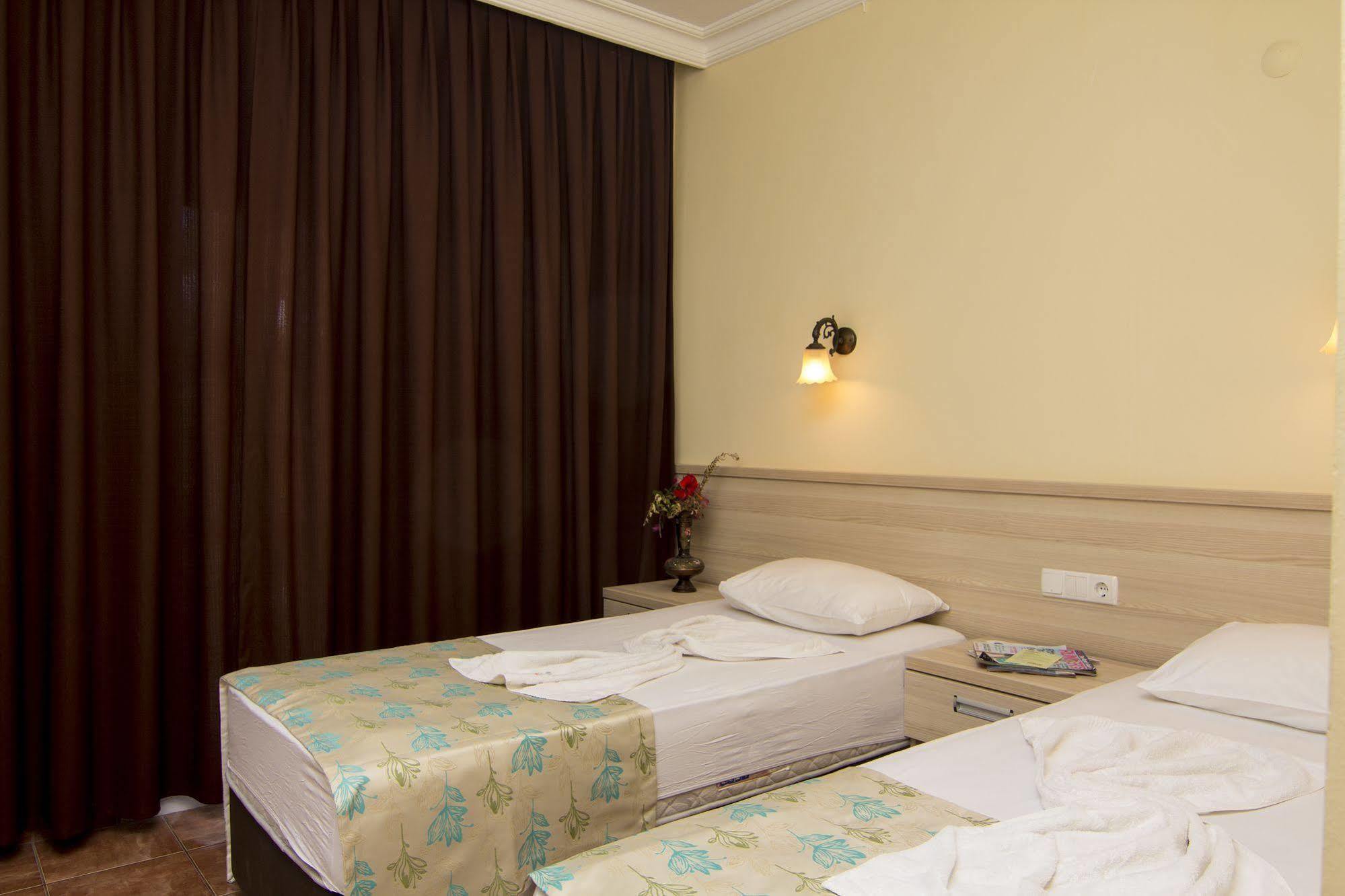 Hotel Magic Tulip