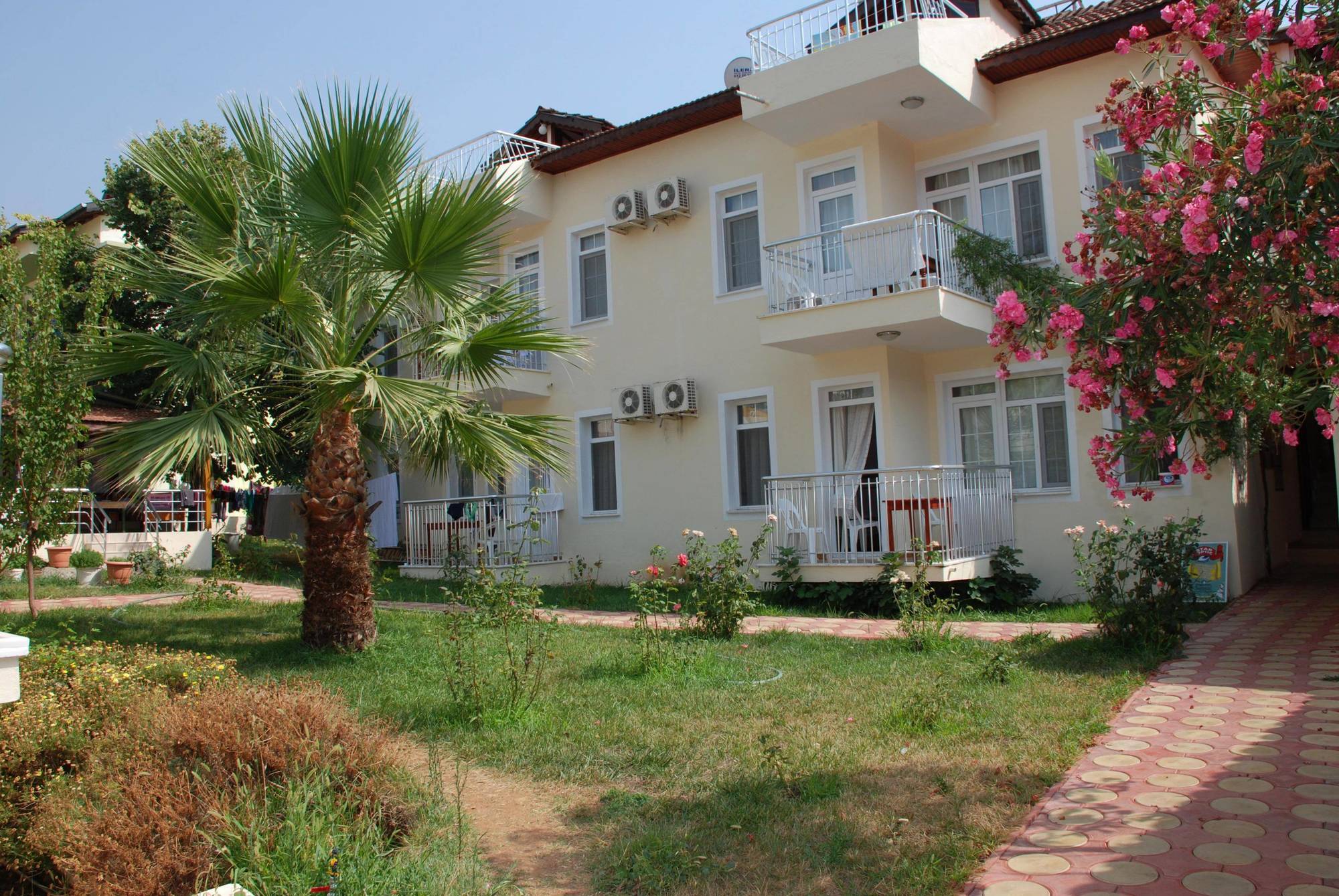 Tolay Otel 3*
