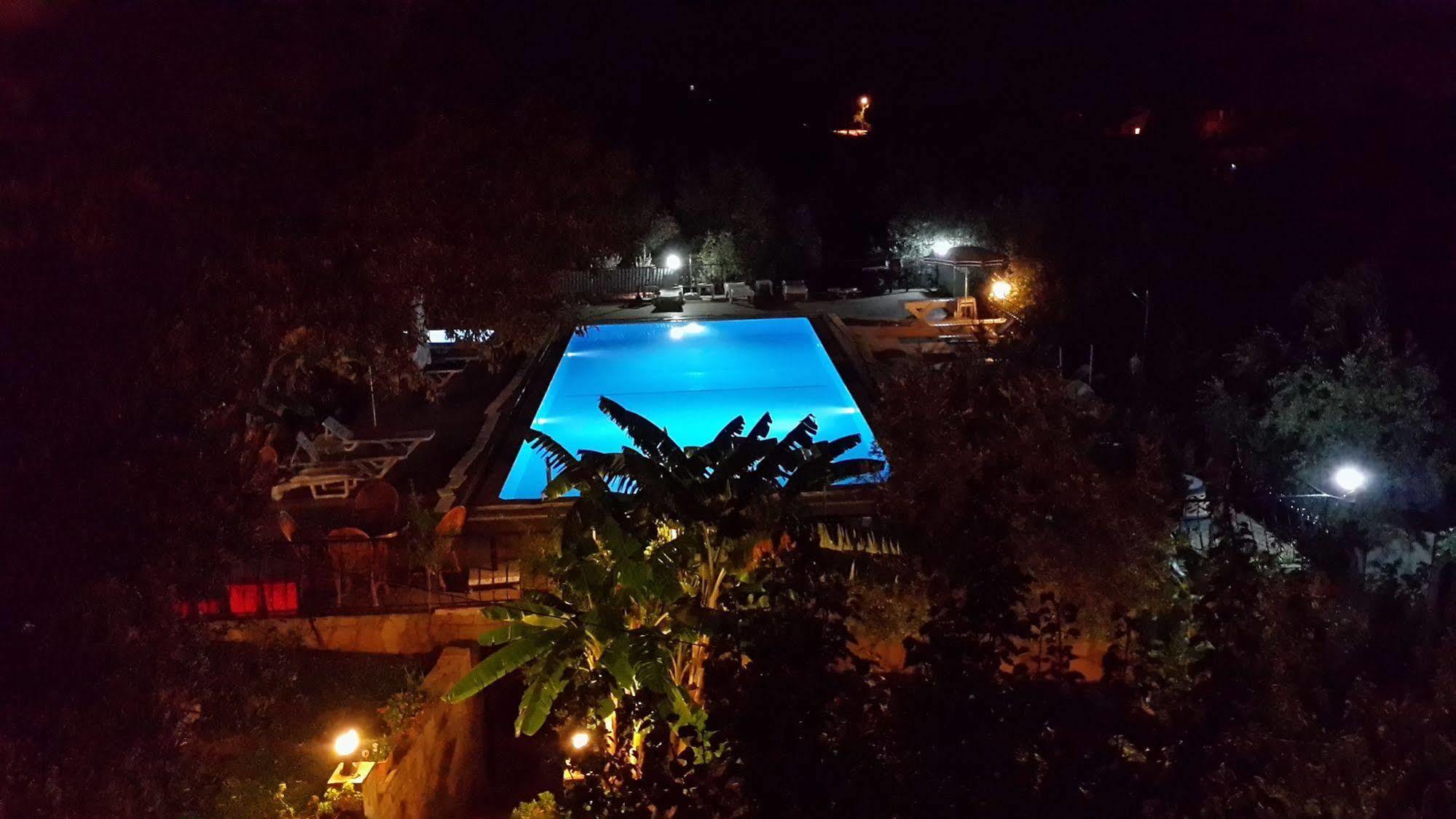 Kibele Hotel 3*