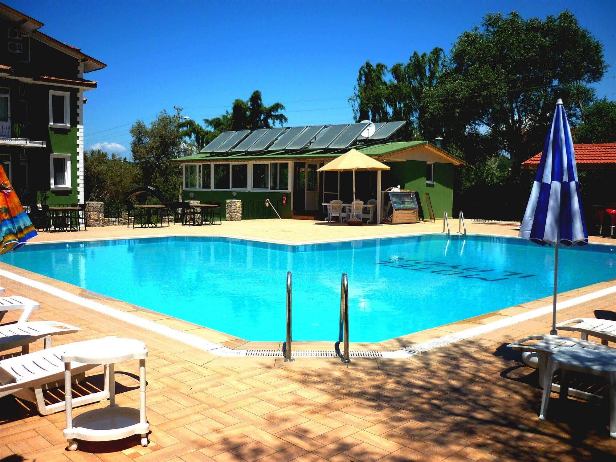 The Valley Hotel