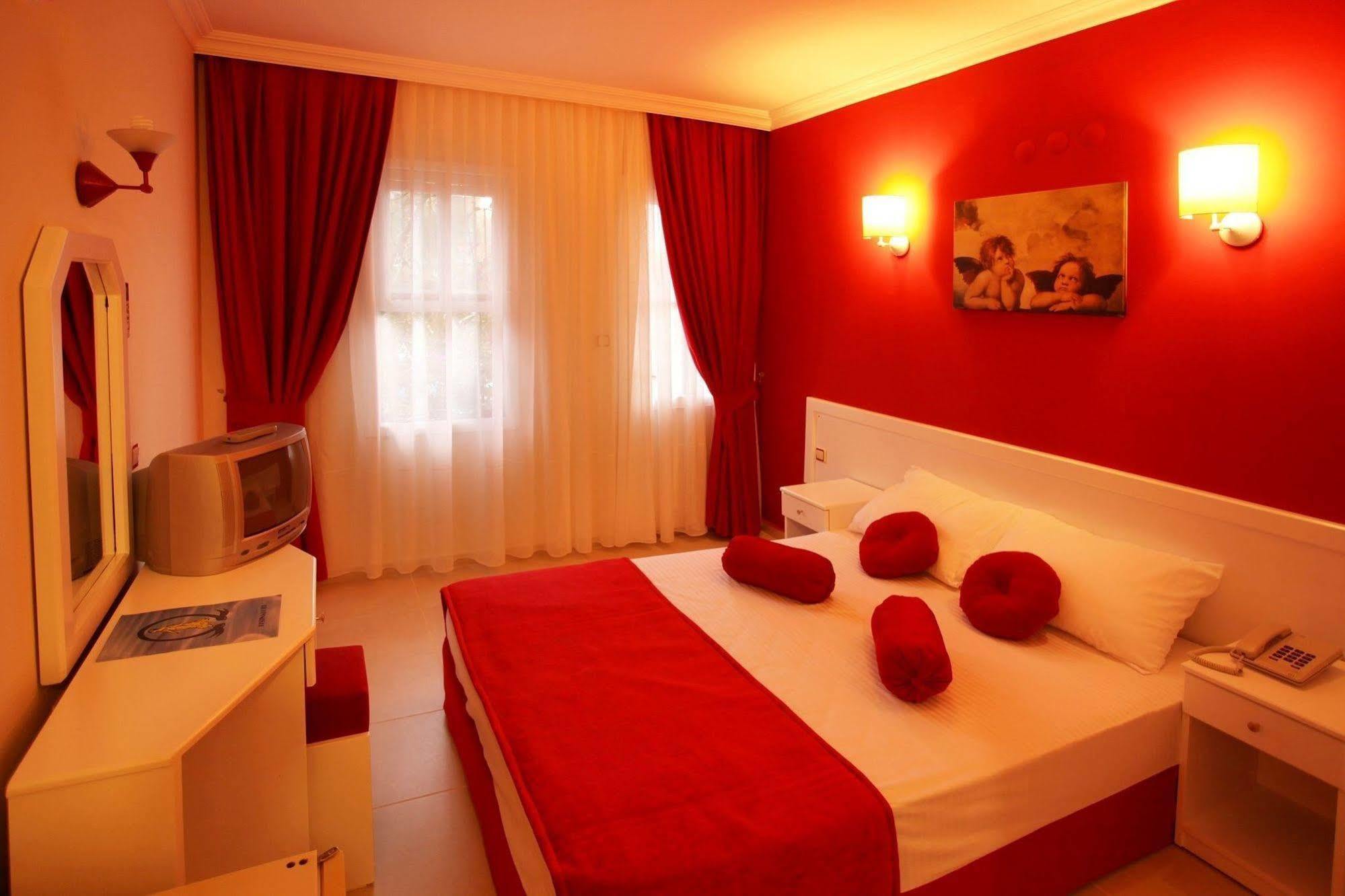 Destina Otel