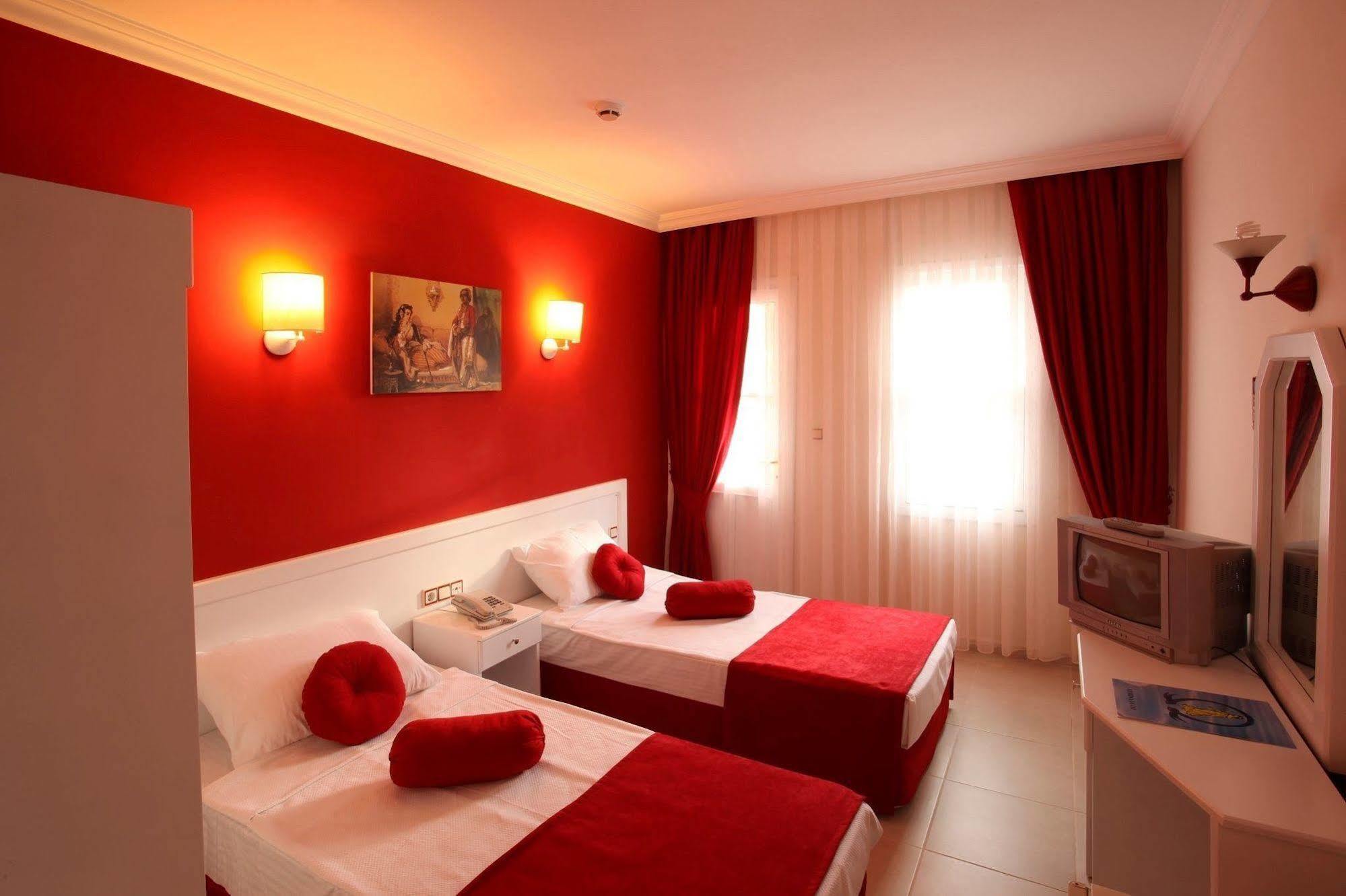Destina Otel