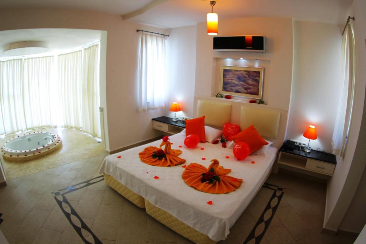 Golden Life Heights Deluxe - Adult Only Hotel 4*