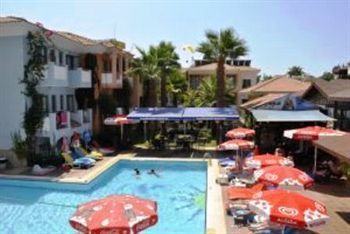 Montebello Deluxe Hotel 3*