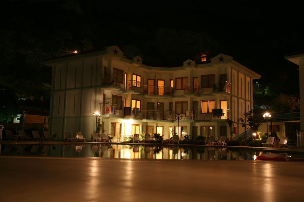 Hotel Dorian 2*