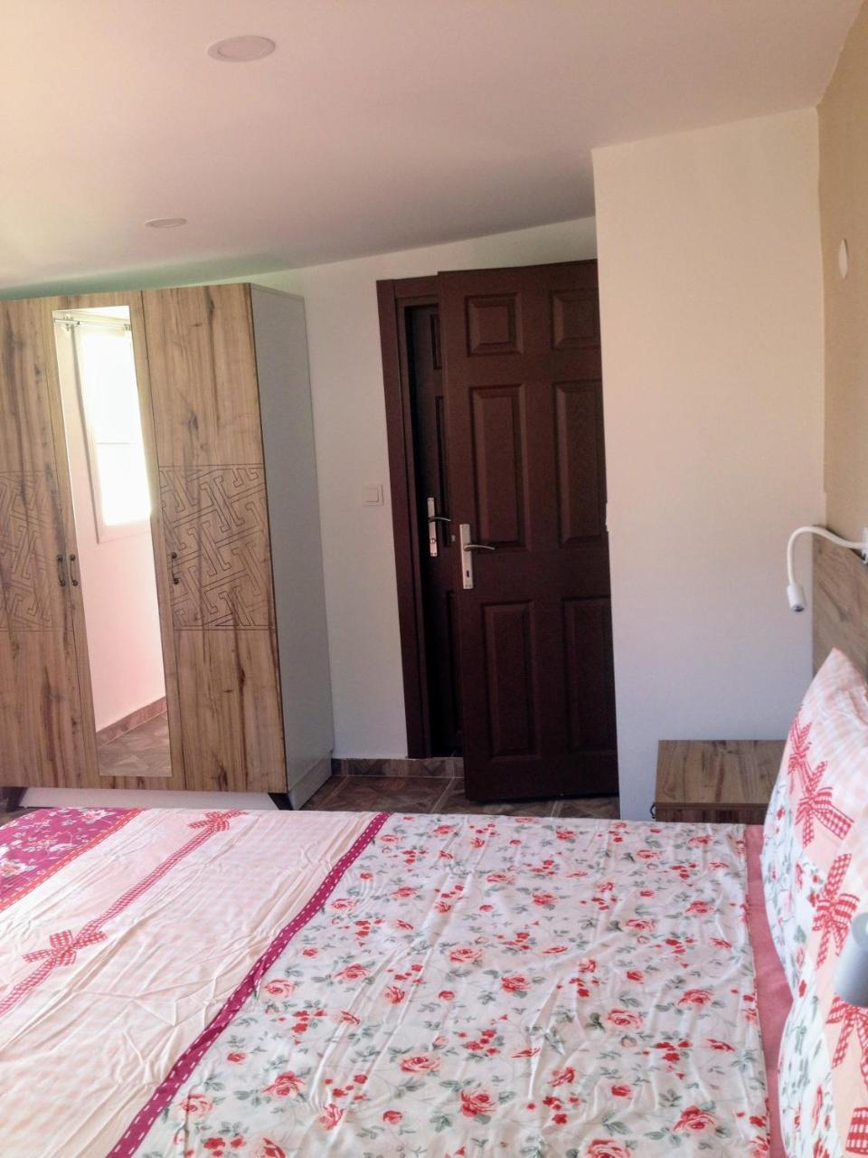 Apartment Paddys Ovacik *