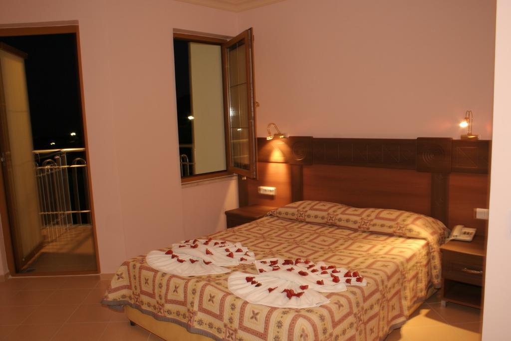 Dorian Hotel 2*