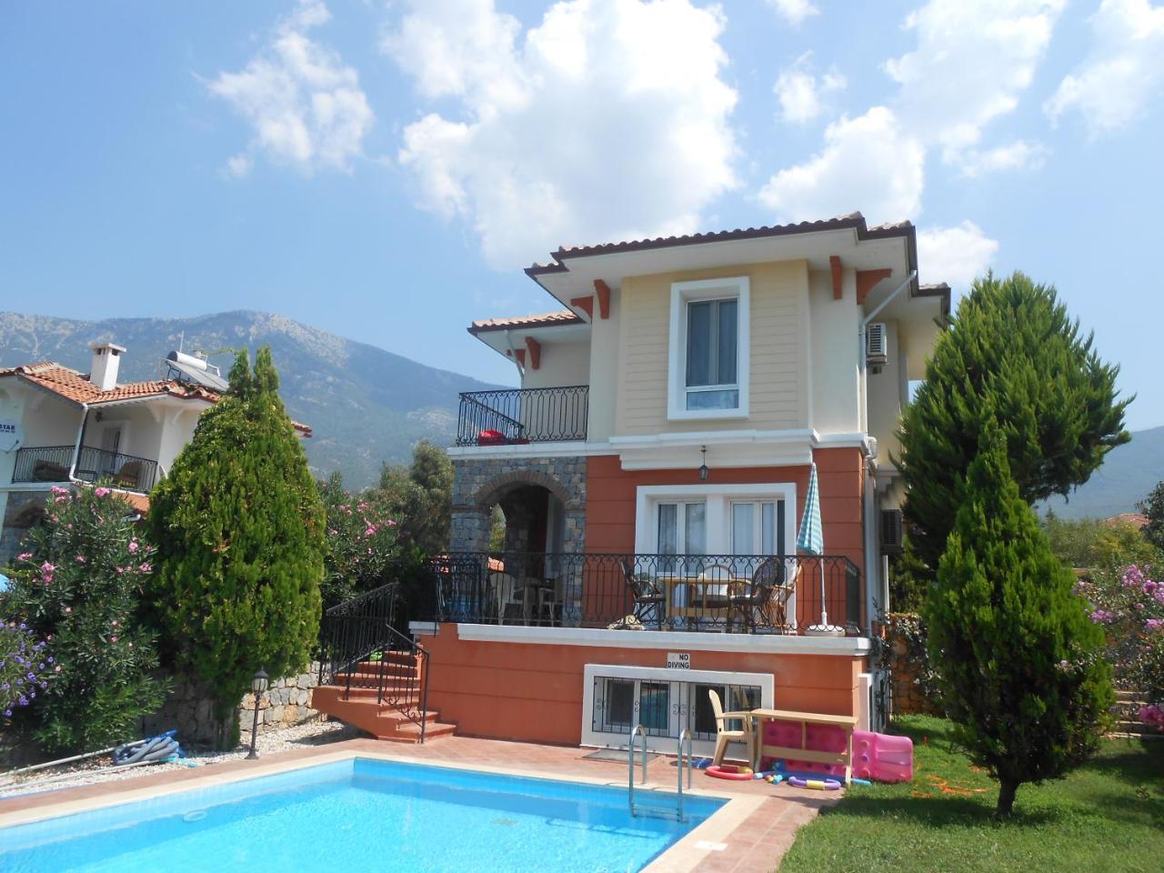 Villa Dolphin Ovacik *