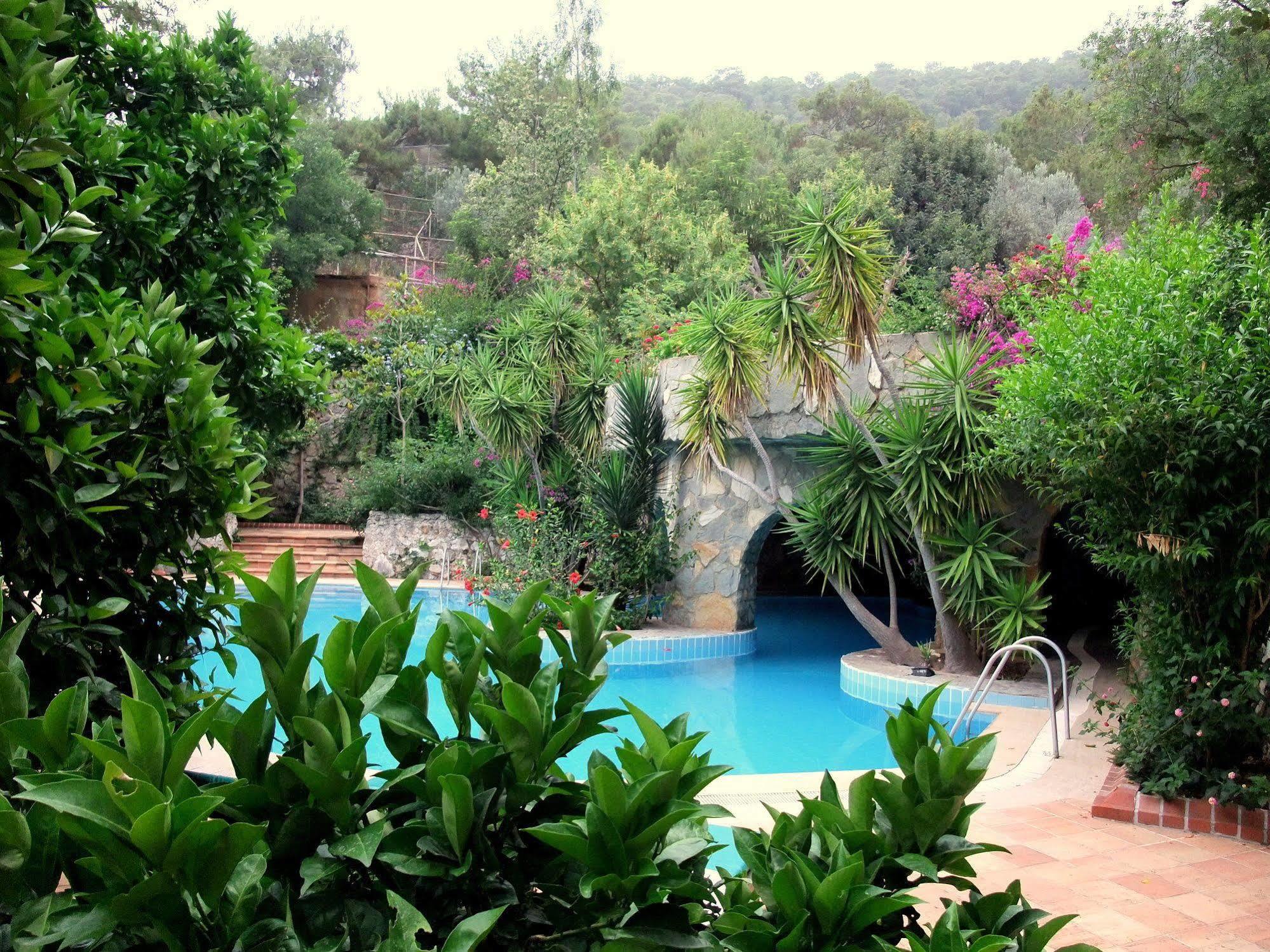 Paradise Garden 3* Oludeniz