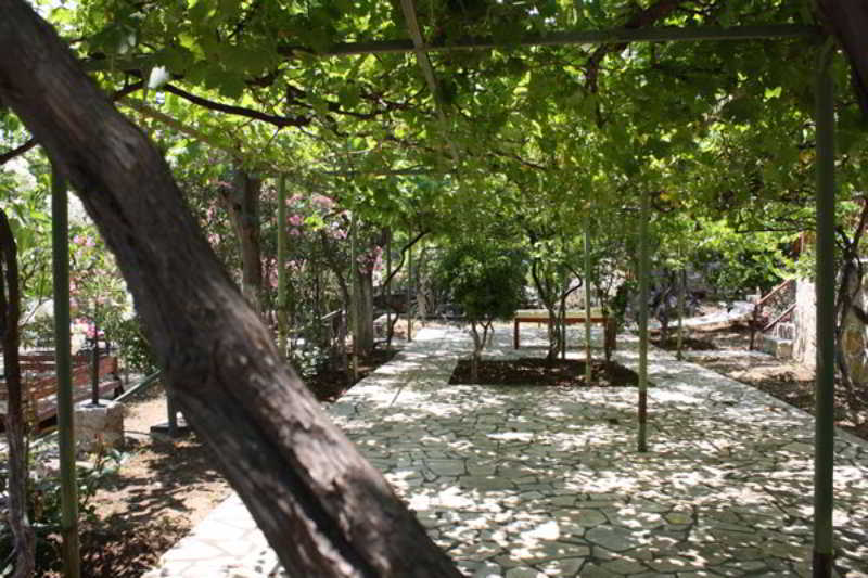 Ocakkoey Village Hotel 2*