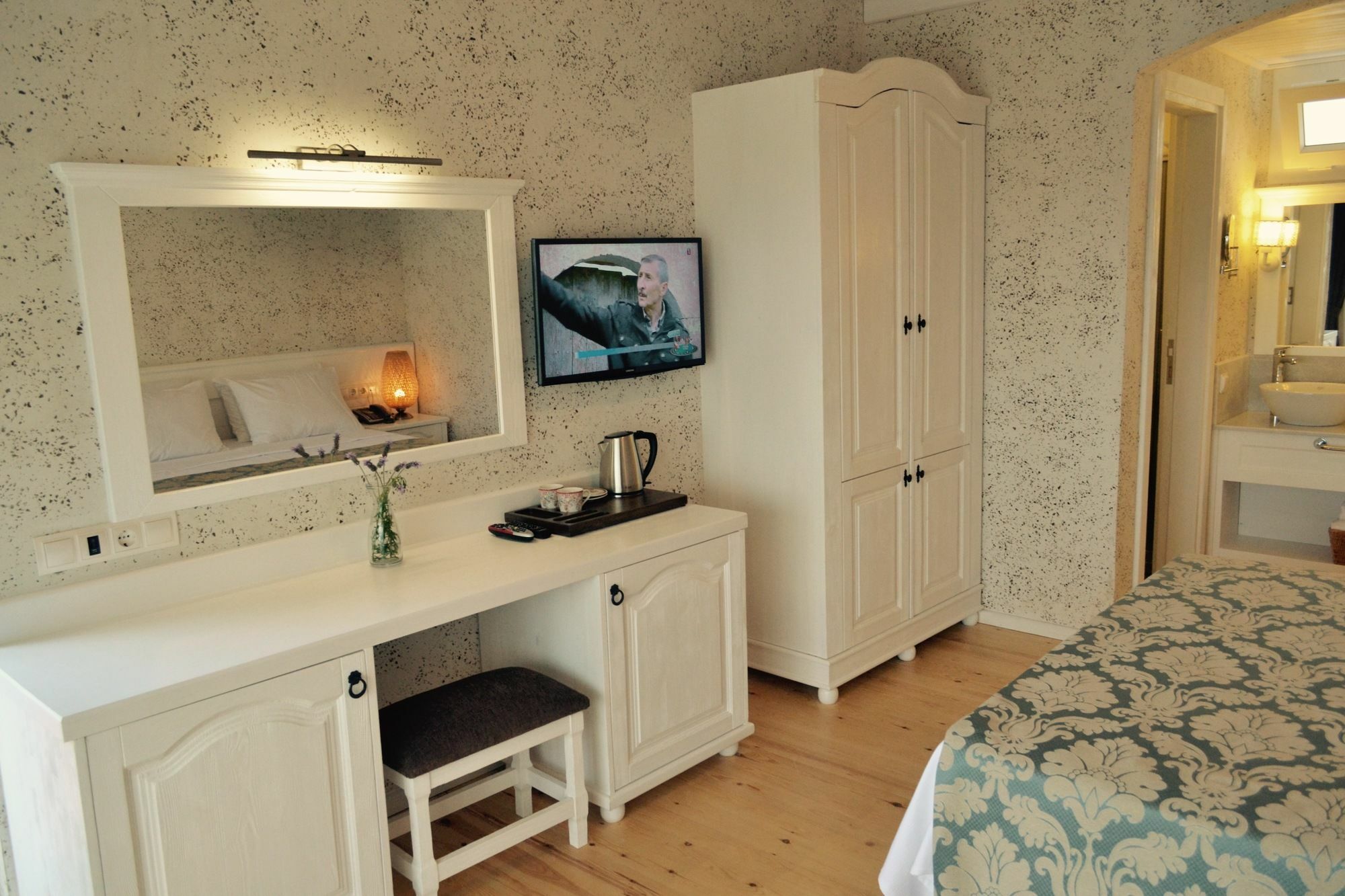 La Boutique Maya 4*