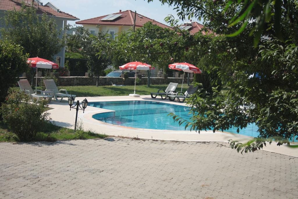 Coral Hotel 3*
